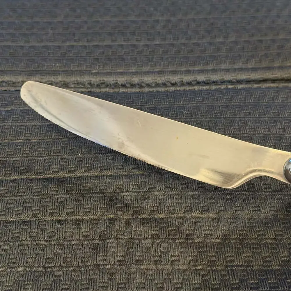 Cambridge Silver Jubilee-Red Stainless Steel Plastic Handle Knives Set of 3